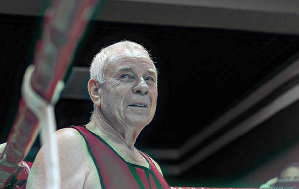 Умер наставник, тренировавший братьев Кличко