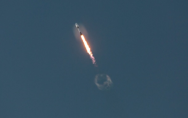 SpaceX запустила новый шпионский спутник