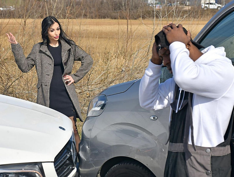Sasha Rose  Sasha Rose User Her Pussy, Asshole As Car Insurance GP2421 (PornWorld) HD 720p