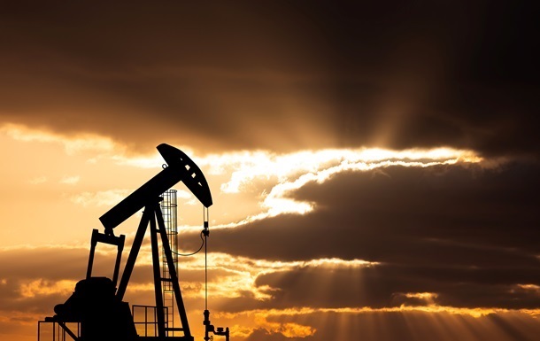 Нефтедобыча РФ упала до уровня пандемии 2020 года