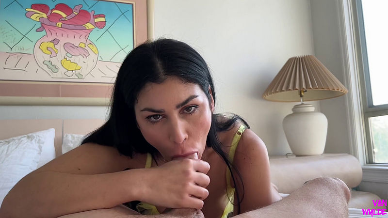 Gorgeous Model Fuck The Neighbors Big Cock  Queenie Sateen Van Wylde (Onlyfans) FullHD 1080p