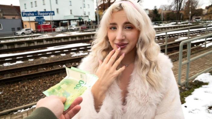 Sunflower Doll - Pretty British Blonde Facial [FullHD 1080p]