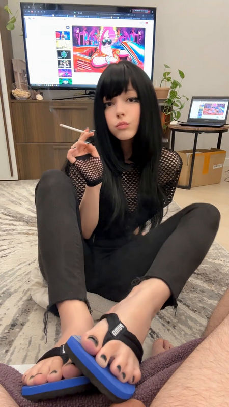 Smoking Gothic Egirl Giving Footjob And Handjob To BWC Tame Me Ivy (SD 1920p) - Onlyfans - [2026]