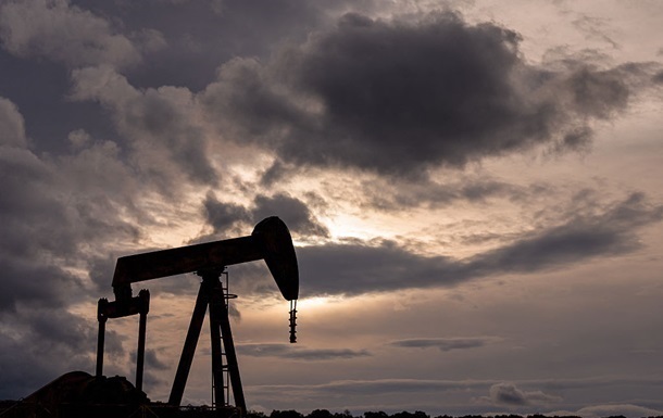 Нефть отреагировала на атаку на ядерный объект в ОАЭ
