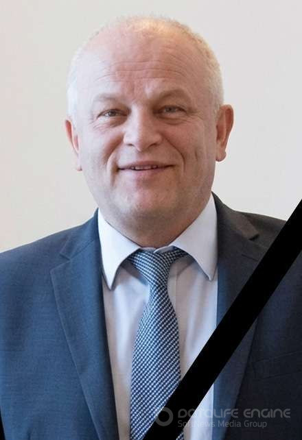 Комітет з питань економічного розвитку з глибоким сумом повідомляє про передчасну смерть члена Комітету Степана Кубіва
