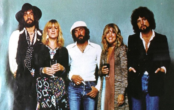 Легендарный хит Fleetwood Mac снова в чартах почти через 50 лет