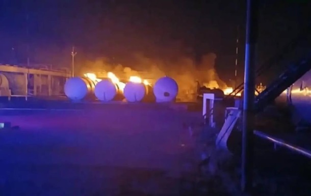 Второй случай за месяц: в Башкортостане загорелась нефтебаза