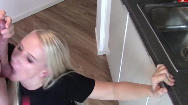 unfassbar-ich - Insemination in the kitchen [FullHD 1080p]