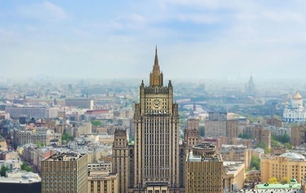 Россия отозвала посла из Армении "для консультаций"