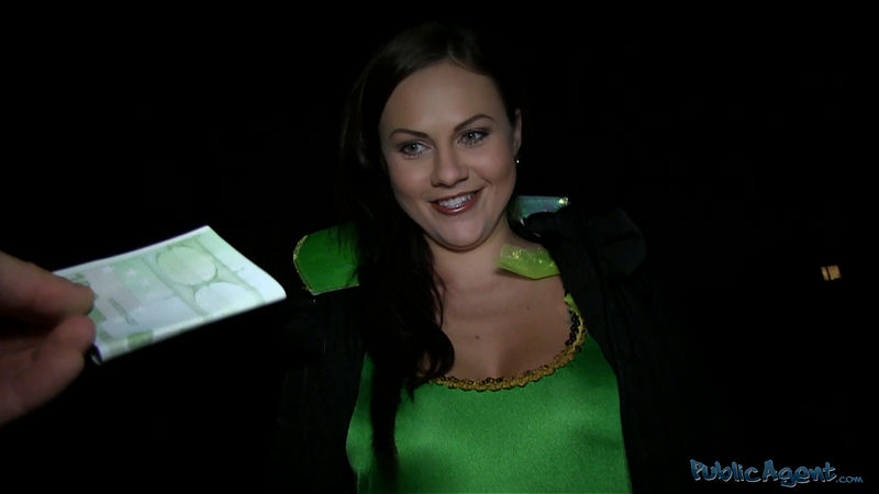 Halloween Peeping Tom Gets Laid: Tina Kay (PublicAgent/FakeHub) FullHD 1080p