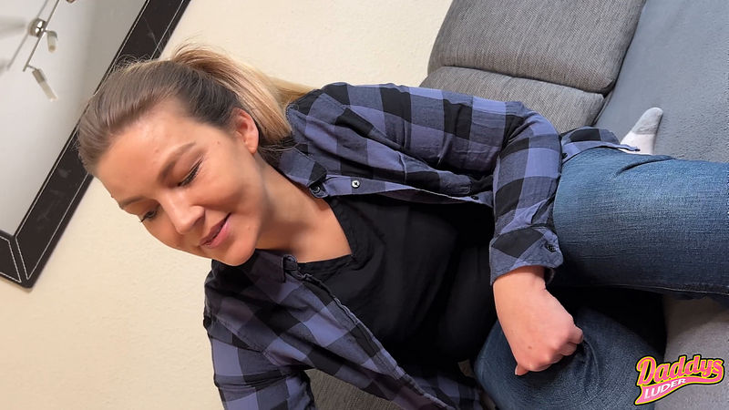 I Stretch My Cunt While Ass Fucking Daddys Luder (Onlyfans) FullHD 1080p