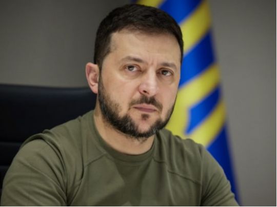 Контракт на Patriot досі не готовий: Зеленський жорстко пригрозив посадовцям відставками