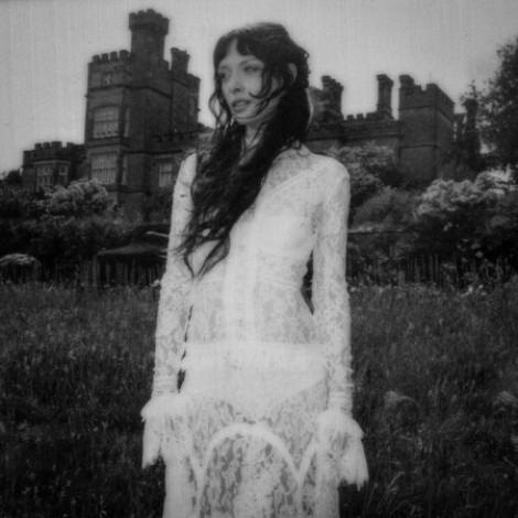 Holly Humberstone - it's a real Cruel World (2026) flac