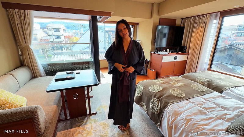 Hailey Rose  Creampie In Public Japanese Onsen Bath With Husband (OnlyFans) FullHD 1080p