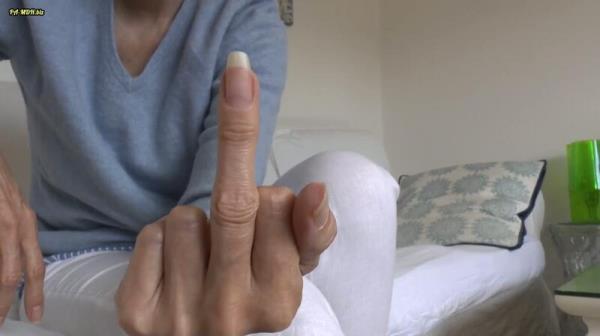 Lady_Victoria_Valente - Elegant summer hands and long fingernails [FullHD 1080p]
