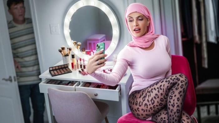 Krystal Sparks - AnniversarySurprise: Not-So-Shy Hijab Wife Spitroasted! [FullHD 1080p]