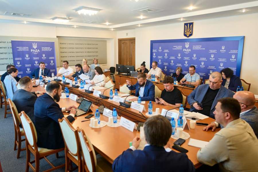 Комітет з питань транспорту та інфраструктури рекомендує Верховній Раді прийняти Закон щодо користувачів персонального легкого електротранспорту