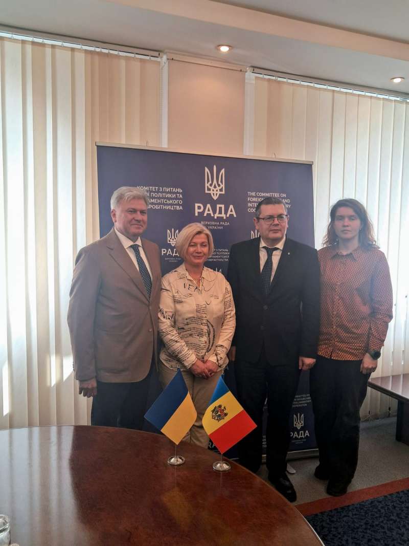 У Комітеті з питань зовнішньої політики та міжпарламентського співробітництва відбулася зустріч з Надзвичайним і Повноважним Послом Молдови в Україні