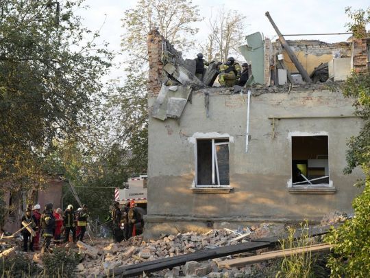 Вночі росіяни масовано атакували КАБами Харків: є руйнування та жертви (фото)