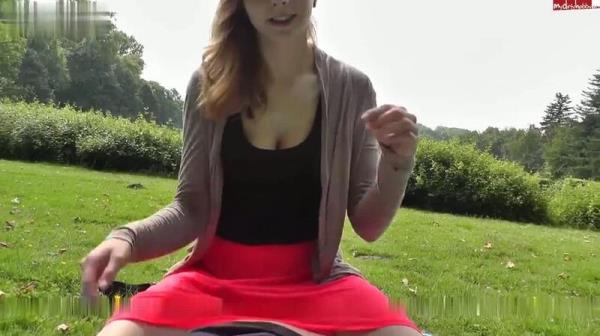 PJ-sexy - First outdoor fuck [HD 720p]