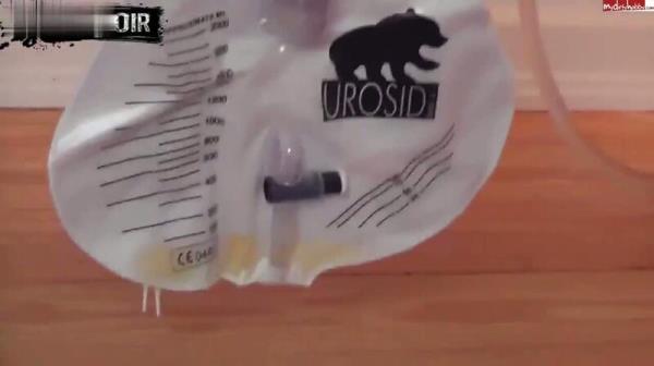 Cherie-Noir - Great catheter milking [HD 720p]