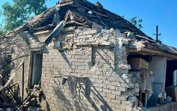 Россияне атаковали Запорожье двумя ракетами