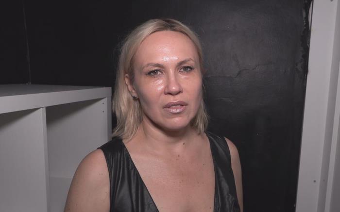 Keysi - Mature Swallow From Russia Another Fun Gloryhole E364 [UltraHD 4K 2160p]
