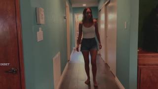 Око матери (2025)