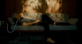 ���������� ���� / Stille Freundin (2025/WEB-DL/WEB-DLRip)