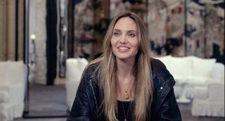 ����� / Coutures (2025/WEB-DL/WEB-DLRip)