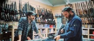 Американский пасьянс (2025)